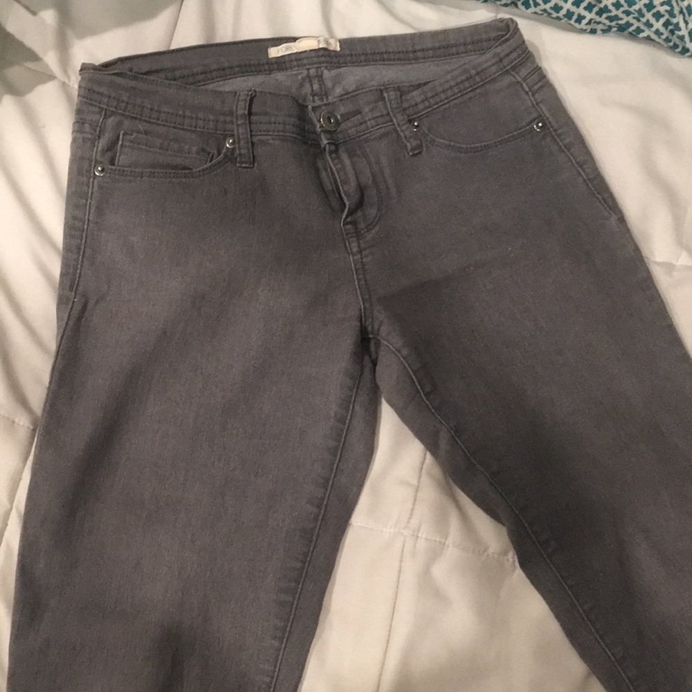 Grey skinny jeans